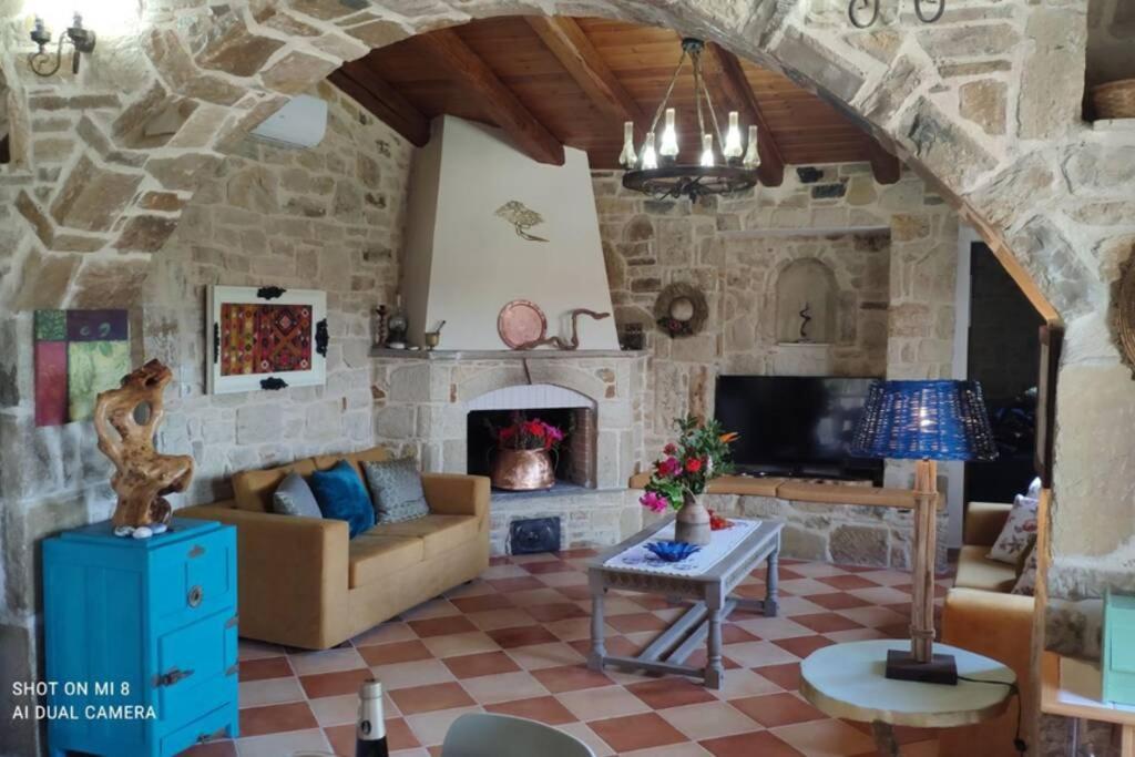 Stonehouse Olivelia - Afrathias Beach Tympáki Dış mekan fotoğraf